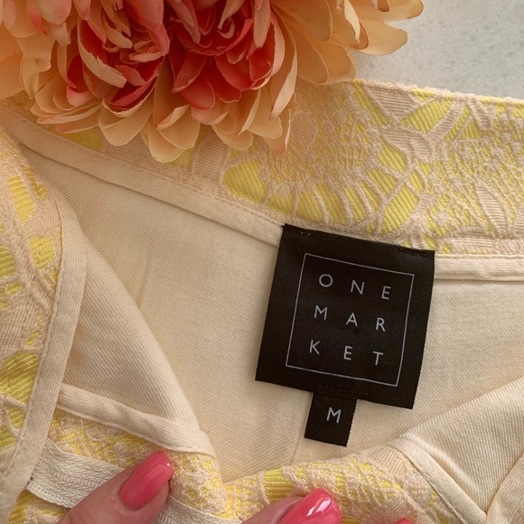 ONE MARKET Marie Textured Print Shorts- Medium - Picture 2 of 7